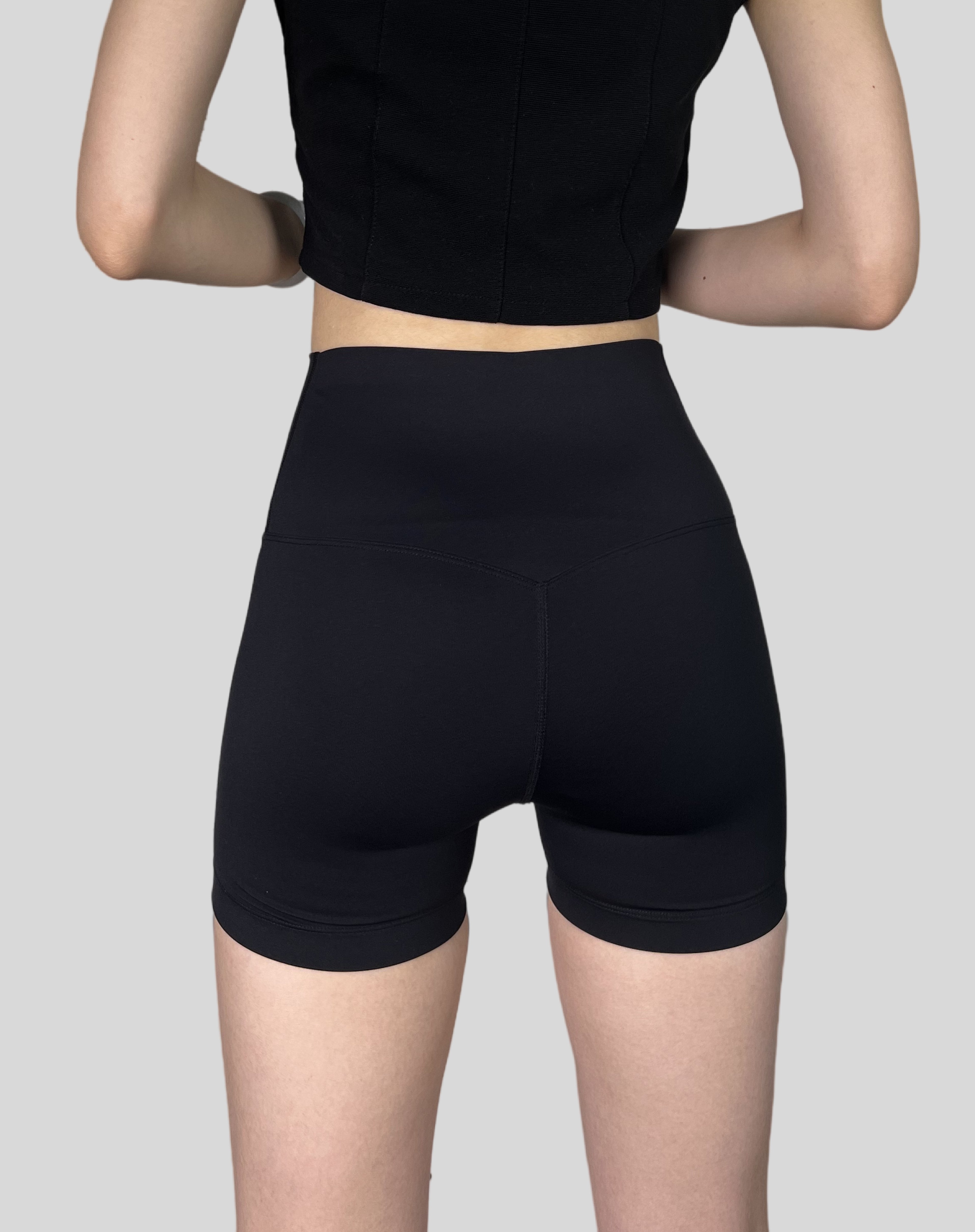 ZIMO Black Skinny Shorts